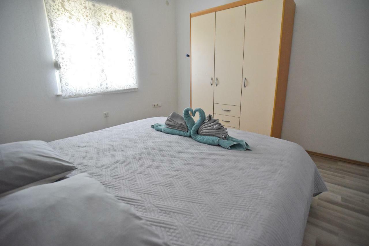 Mihaela Apartment Zadar Buitenkant foto